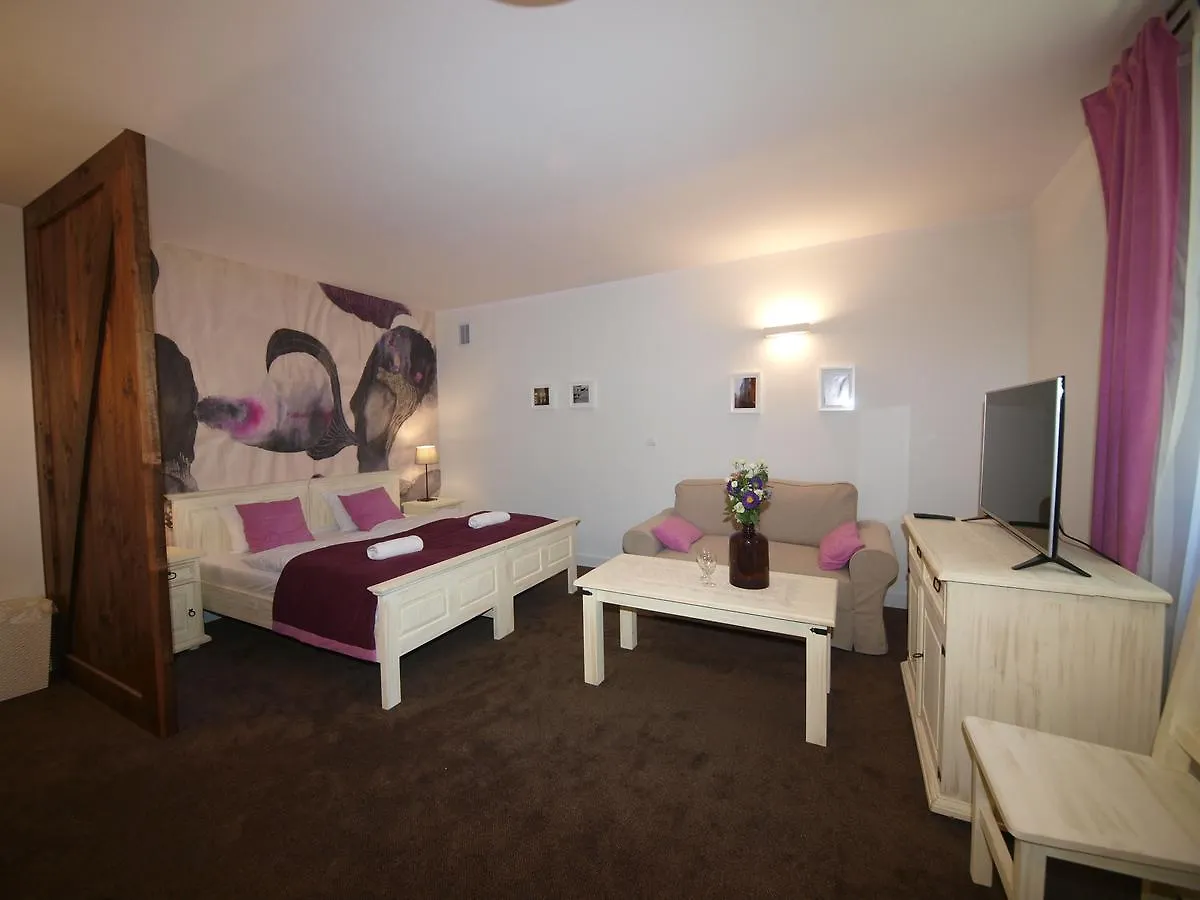 Pensjonat Pola Hotel Krakow Guest house